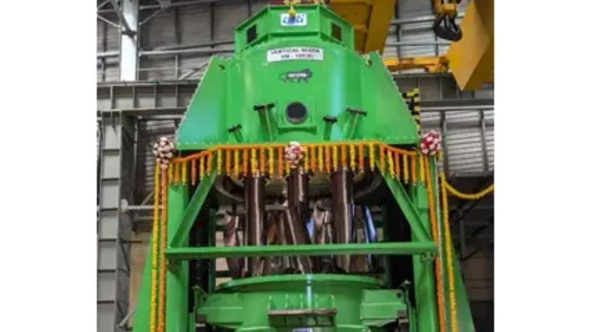 ISRO Unveils World’s Largest 10-Tonne Vertical Mixer for Solid Propellants