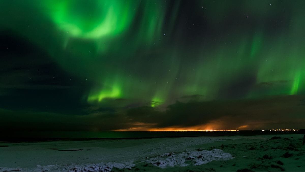 Solar Storm to Trigger Northern Lights in US: Visibility, Timing & Impact