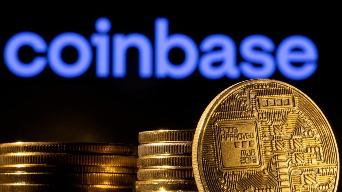 Coinbase Gains FIU-India Registration, Highlights India’s On-Chain Talent