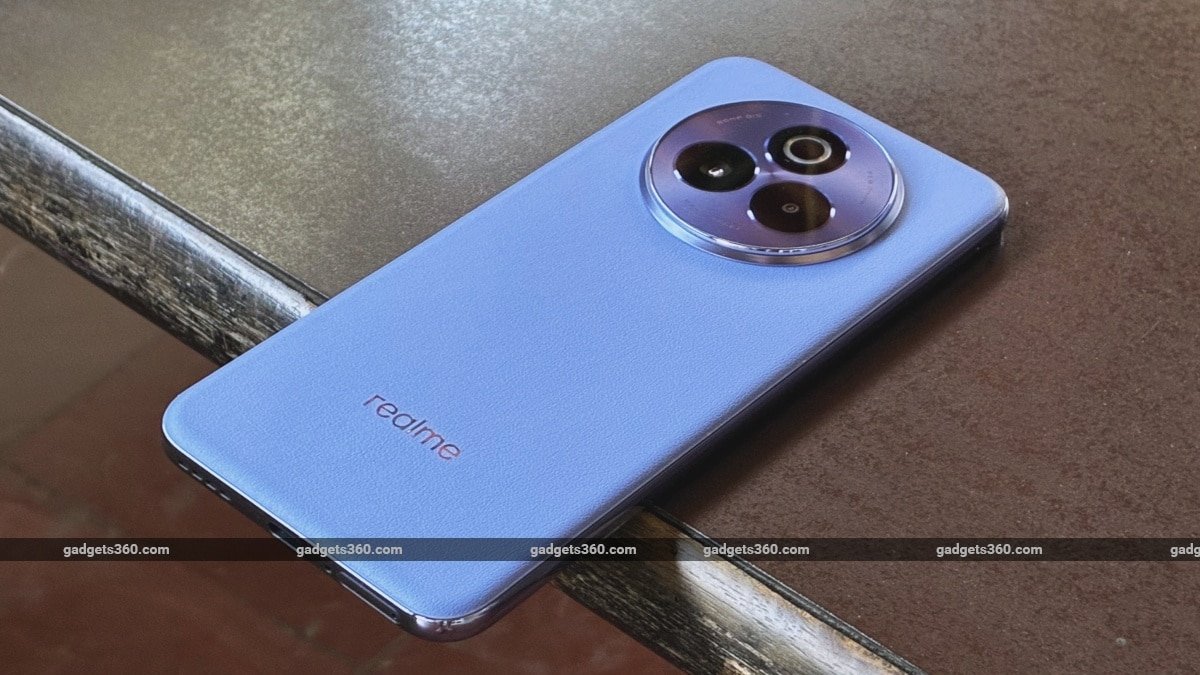 Realme P3 Pro Review: A Good Upgrade That Fails to Stand Out